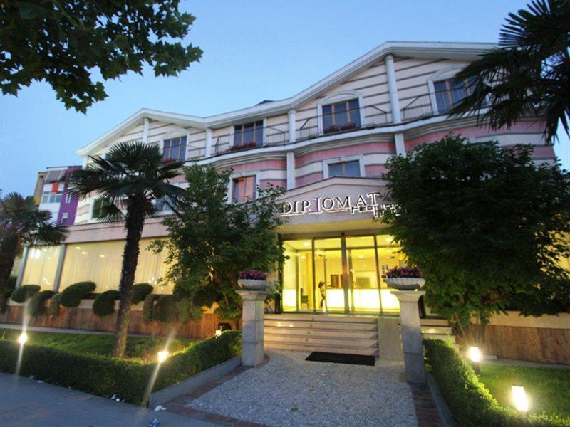 Diplomat Hotel & Spa Tirana Zewnętrze zdjęcie
