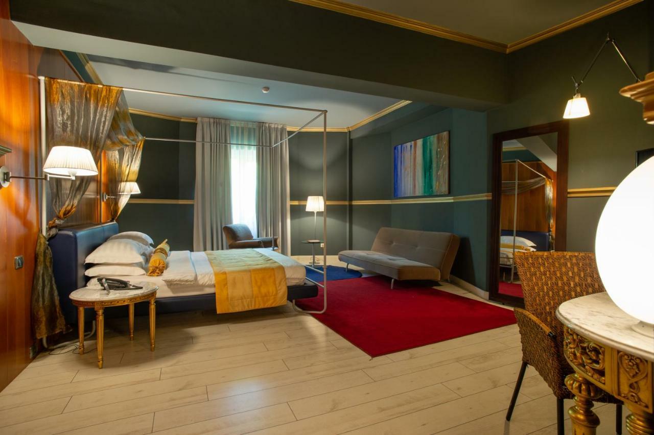 Diplomat Hotel & Spa Tirana Zewnętrze zdjęcie