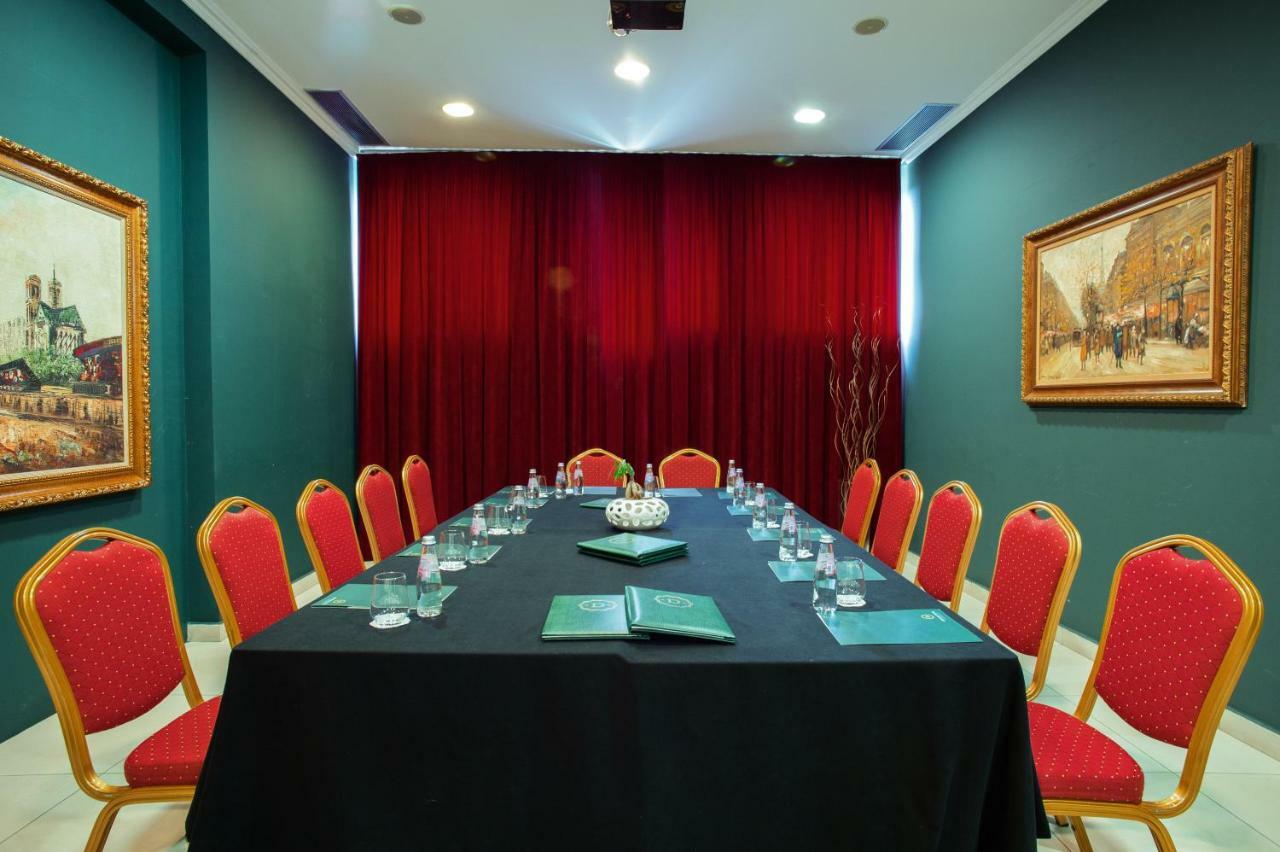 Diplomat Hotel & Spa Tirana Zewnętrze zdjęcie