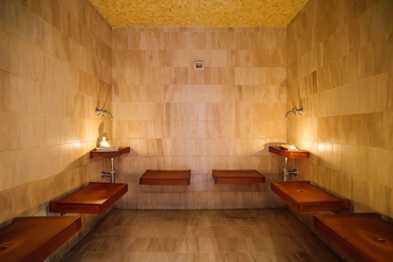 Diplomat Hotel & Spa Tirana Zewnętrze zdjęcie